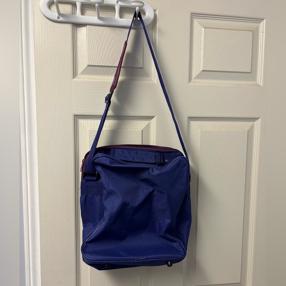 Carry On Bag - Picture 2 of 8